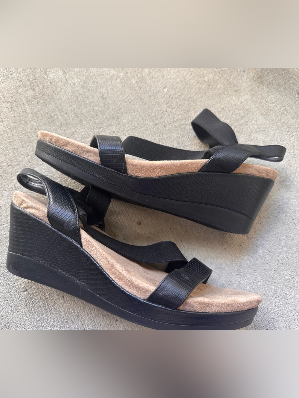 GNW Black Wedge Sandals with Tan Footbed